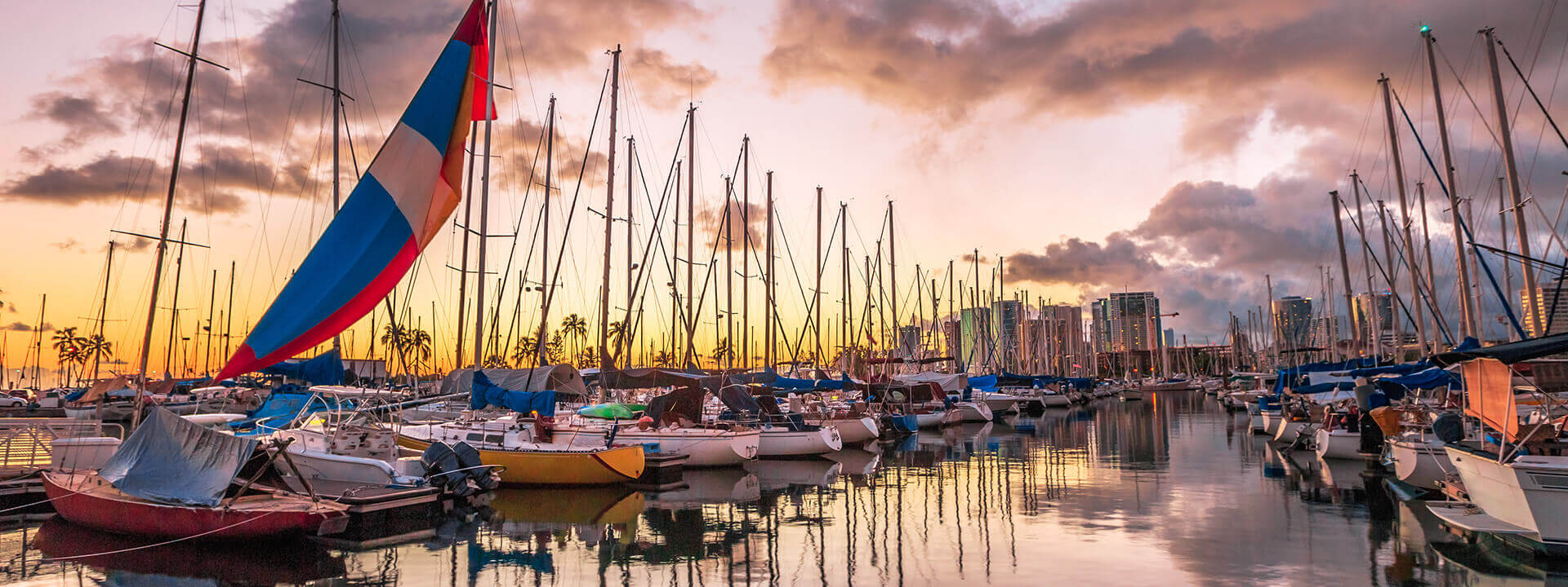 Ala Wai Boat Harbor Honolulu Ala Moana Hotel